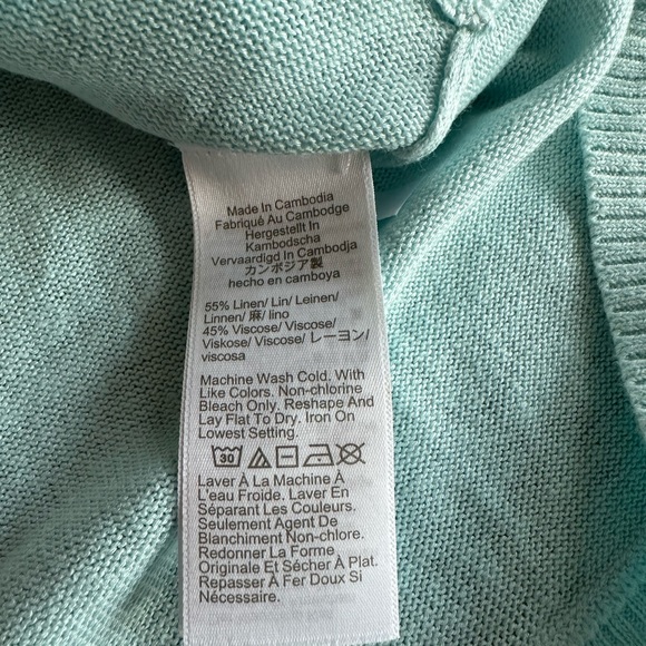 NWT J. Crew sweater - Picture 3 of 6